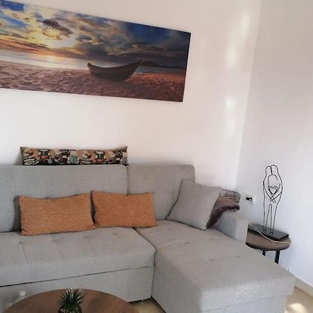 Views, Family & Private Parking In Alto Albayzin Apartment กรานาดา ภายนอก รูปภาพ