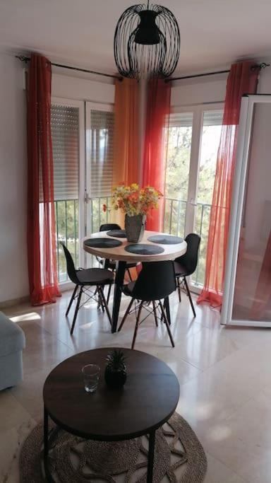 Views, Family & Private Parking In Alto Albayzin Apartment กรานาดา ภายนอก รูปภาพ
